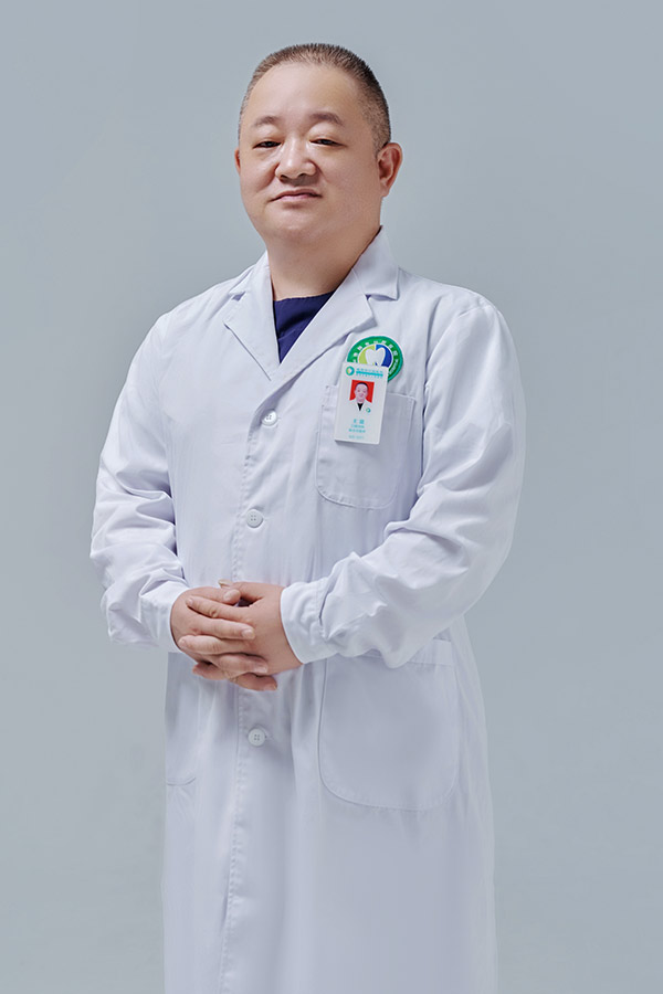王璐